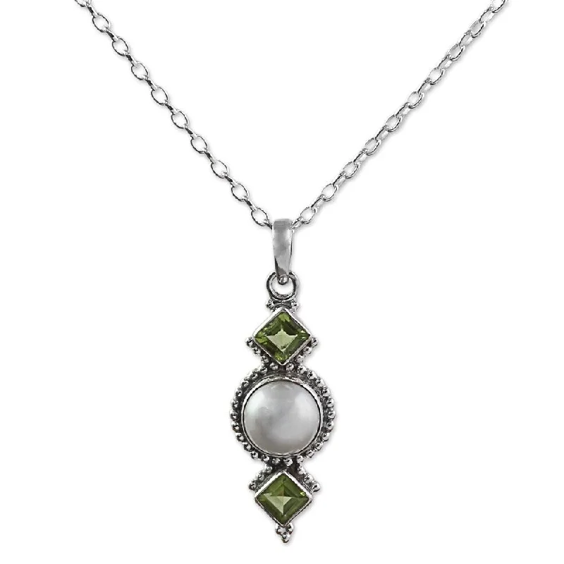 crystal healing necklace for women -NOVICA Handmade Sterling Silver Green Rays Cultured Pearl Peridot Necklace (India)