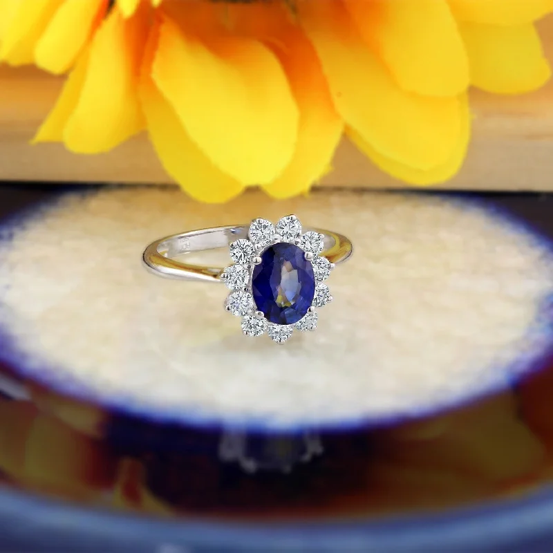 family tree ring for moms -Auriya 18k Gold 1 1/2ct Oval Sapphire Halo Diamond Engagement Ring 5/8ct TDW