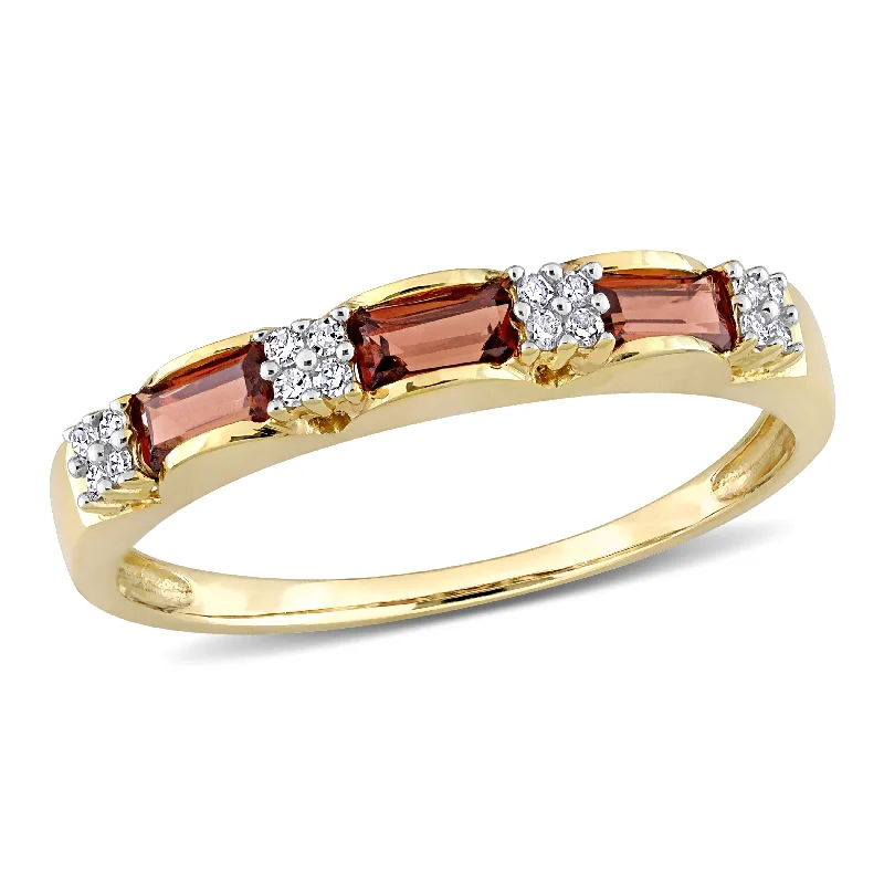 family tree ring for moms -Miadora 10k Yellow Gold Baguette-cut Garnet & Diamond Accent Stackable Eternity Wedding Band Ring